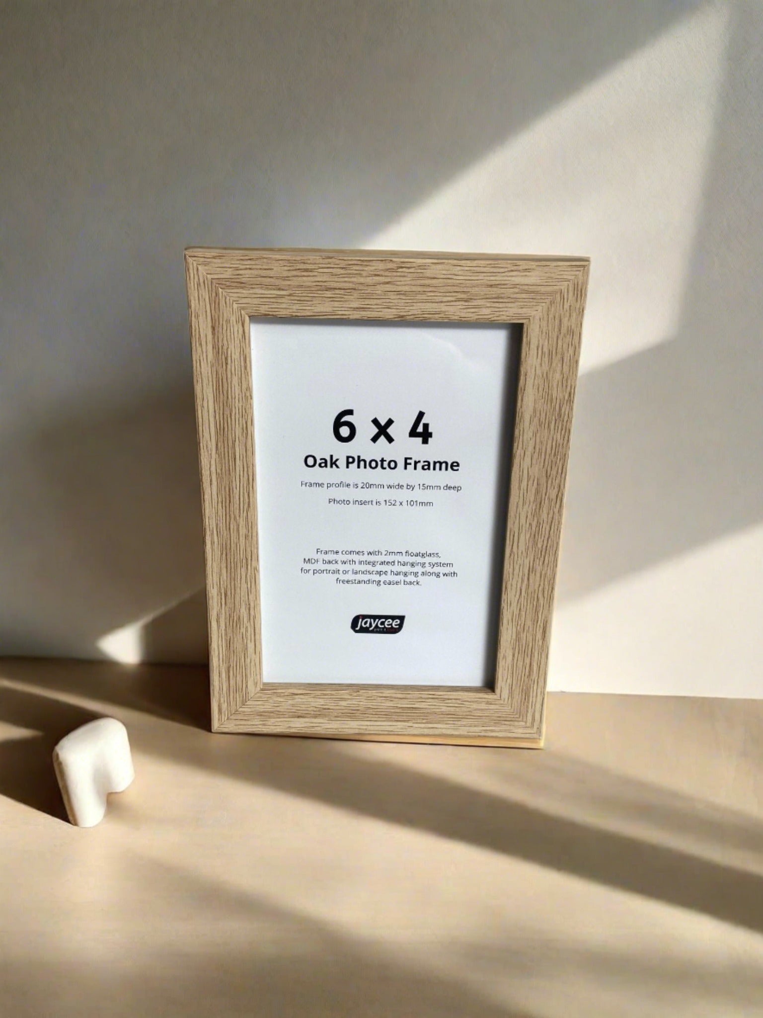 Superior Photo Frames - 6x4 Natural Oak Photo Frame - Jaycee